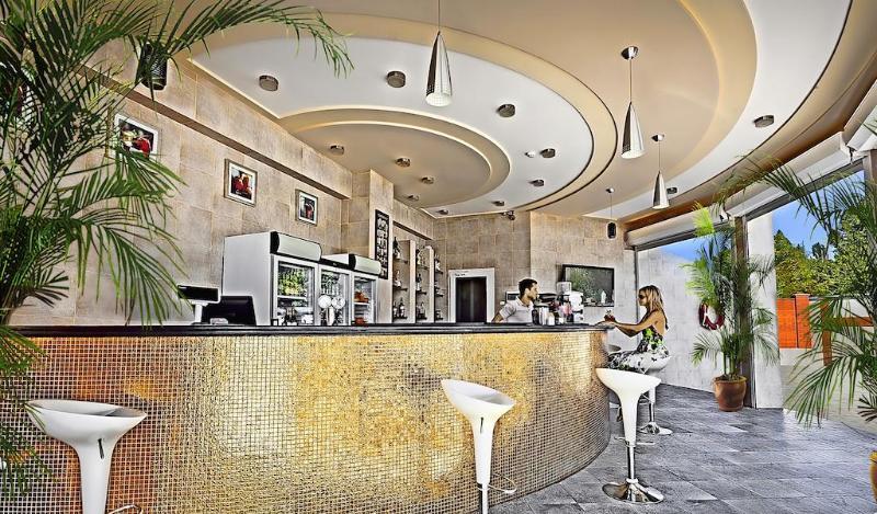 航海Spa大酒店 布拉查巴尔卡 外观 照片